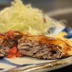 Okonomiyaki Dan - ばら肉を折り重ねて、卵で包んだ肉肉しい「とん平」(ᗒᗨᗕ)