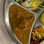 아지안 식당 Risha Dinning