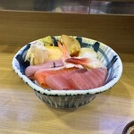 平禄寿司 - 海鮮丼・斜め