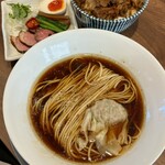 麺創房LEO - 