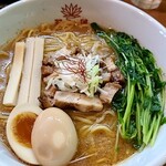 らぁめん翠蓮 - 濃いめ焼き干し醤油　煮卵トッピング