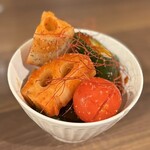 やきとん えん家 - 蓮根の赤キムチ　399円