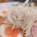 Kitasenjuniboshi Chuukasoba Karen - 麺