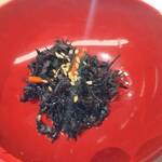 智積院茶寮 桔梗 - ひじきの和え物