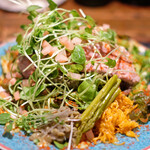 プールトワ - ランチコース 2000円 の田舎風パテとサラダ