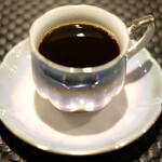 プールトワ - ランチコース 2000円 のコーヒー