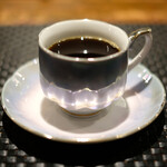 プールトワ - ランチコース 2000円 のコーヒー