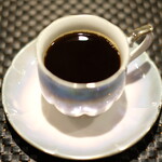 プールトワ - ランチコース 2000円 のコーヒー