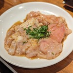 炭火ホルモン焼酒場 恵の家 - 