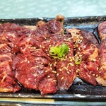 焼肉やっちゃん - 