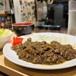 Kozara Kicchin Kokoro - 味噌汁とサラダとキーマカレー