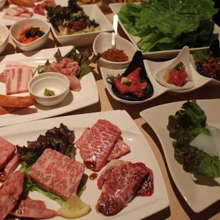 “Yakiniku (Grilled meat) Suzu” offers the highest quality Wagyu beef at a low price