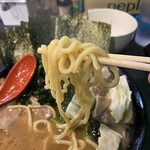 侍  - 麺リフト