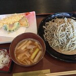 手打ちそば・鮮魚・地酒 福呂庵 - 海老つけ汁そば　980円