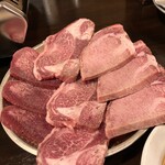 大衆ホルモン焼肉 順 - 