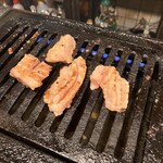 大衆ホルモン焼肉 順 - 