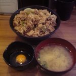 伝説のすた丼屋 - すた丼 630円