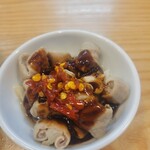 一味ラーメン - ホルモンセットのホルモン　ネギ抜きにしてもらいました。