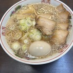 喜多方食堂 - 背脂チャーシューメン＆玉子