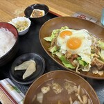 沼館食堂 - スタミナ焼定食　800円