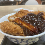 土山サービスエリア（上下線）フードコート - 味噌カツ丼