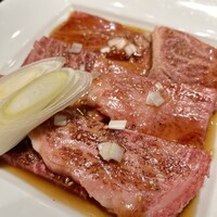 游玄亭 新宿 - 肩ロース焼