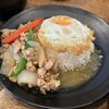 タイ料理ジャンピー