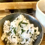 瓦.Tokyo - 山口特産混ぜご飯。磯の香りたっぷりワカメご飯