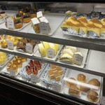 西洋菓子 しろたえ - ショーケース②