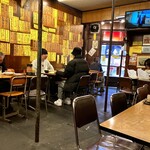 みゆき食堂 - 若い女の子が一人で来ていたりもした