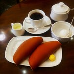 文明堂茶館 ル・カフェ - パステル２枚とホットコーヒーのドリンクセット