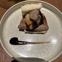 焼肉うしごろ 表参道店 - 牛ヒレ・フォアグラ・トリュフのロッシーニサンド