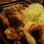 Karaage Yakitori Enishi - 唐揚げはムネ肉とモモ肉が