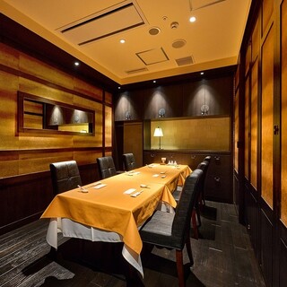 接待からご家族でのお食事まで、幅広いシーンでご利用ください