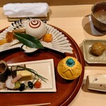 銀座 しのはら - 鶴の向付、羽子板の器、福寿草の香盒、ぶりぶりの香合