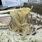Kurichan - 麺は細ストレート系