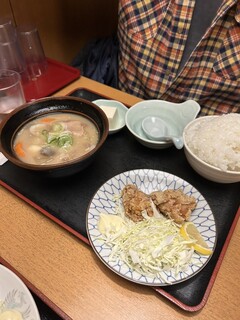 Taishuushokudou Teishokuno Marudai - 豚汁定食