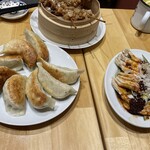 餃子 小籠包 福包酒場 - 