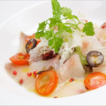 トウキョウ サロナード カフェ ダブ - 鮮魚のカルパッチョ　ビネガー風味