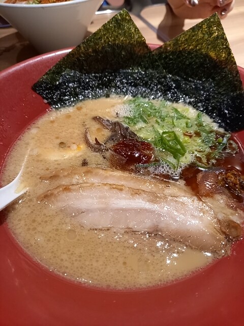 Hakata Ippudo Nagoya Honten photo 5