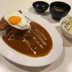レストラン カロリー - チキンカツ＆ハンバーグカレー¥