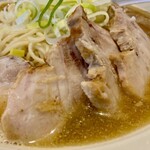 自家製麺 伊藤 - 薄味ながら美味しいチャーシュー