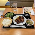 完全個室 九州料理 福蔵 - 若鶏唐揚げ定食。美味し。