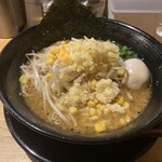 肉盛り みそラーメン 侍倶楽部 - 