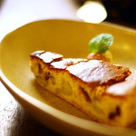 クワランカ カフェ - バナナとイチジクのチーズケーキ