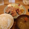 LIVE BOX 01 - 日替わり定食（この日は唐揚げ）