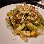 Kominkayayakitoritorijuu - 煮ジャコと帆立のゆずポン酢サラダ