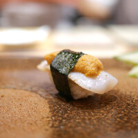 天寿し 京町店 - 「平貝と馬糞海栗」海苔巻き、酢橘掛け 2018年6月