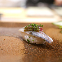 天寿し 京町店 - 「〆子鯵」羅臼昆布、茗荷乗せ 2018年6月