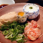 浜の香 - 令和6年1月
ランチタイム(11:00〜14:00)
かにトロ丼セット 税込950円
かにトロ皿(かにトロ・蟹身·青葱・長芋 とろろ・うずら玉子)、白ご飯、蟹汁、本日の小鉢、香の物